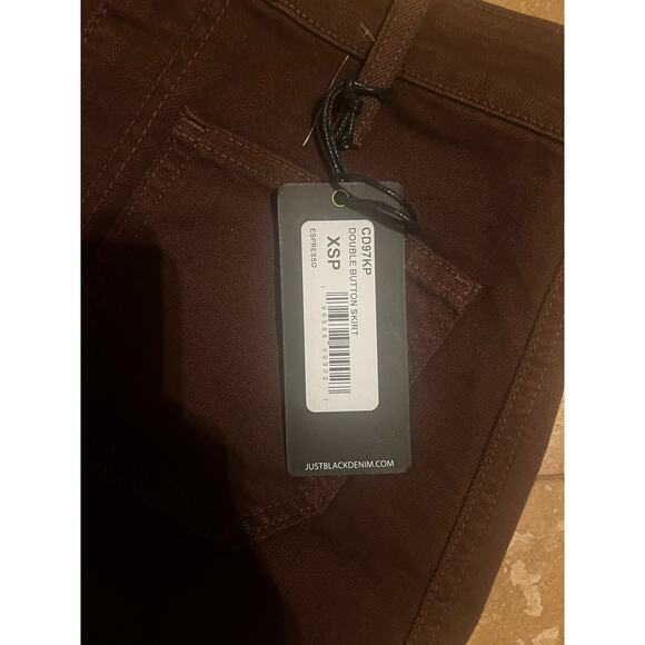 NWT Just Black denim Double Button skirt -Expresso Size XSP - Picture 4 of 5